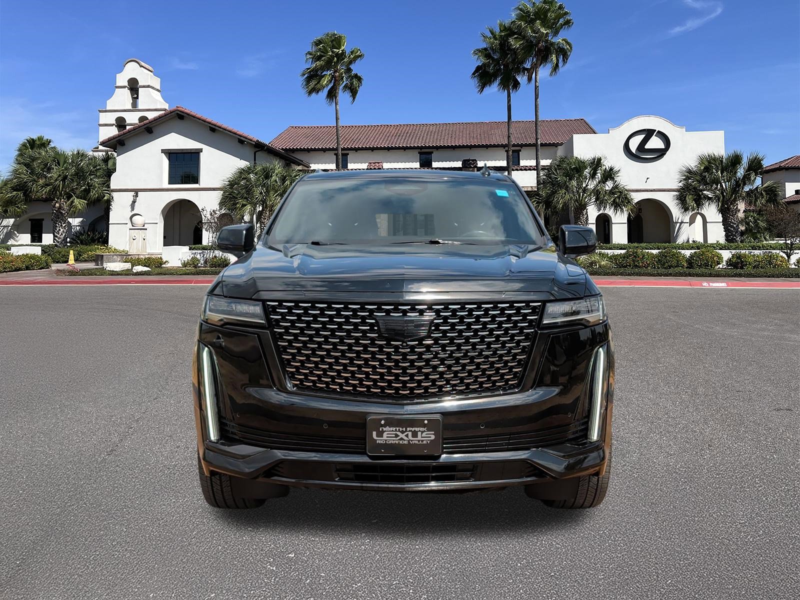 Used 2021 Cadillac Escalade Premium Luxury image 6