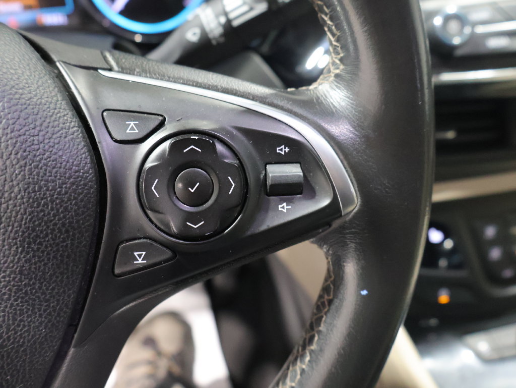 Used 2017 Buick Envision Preferred AWD/4WD image 34