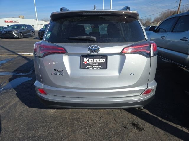 Used 2018 Toyota RAV4 LE w/ All Weather Liner Package image 5