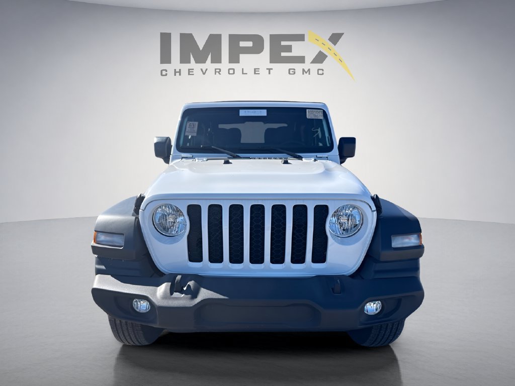Used 2024 Jeep Wrangler Sport AWD/4WD image 8