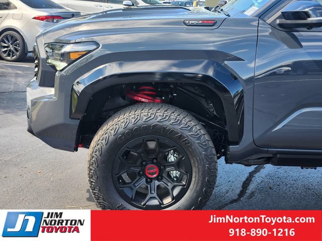 Used 2026 Toyota Tacoma TRD Pro AWD/4WD image 9