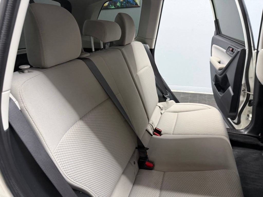 Used 2018 Subaru Forester 2.5i AWD/4WD image 44