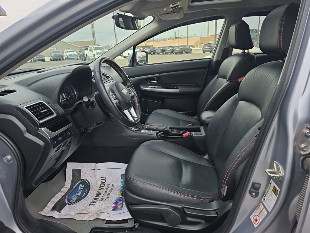 Used 2017 Subaru Crosstrek 2.0i Limited image 6