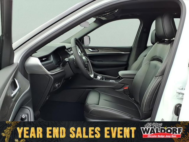 New 2025 Jeep Grand Cherokee Limited image 9
