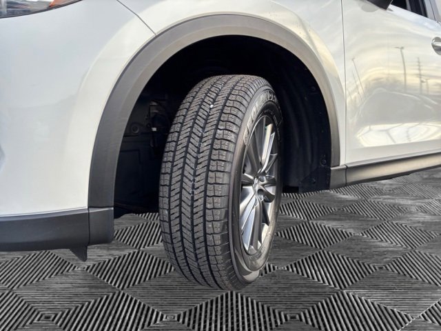 Used 2019 MAZDA CX-5 Touring image 27