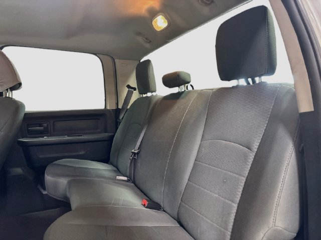 Used 2017 RAM 3500 Tradesman w/ Chrome Appearance Group AWD/4WD image 14