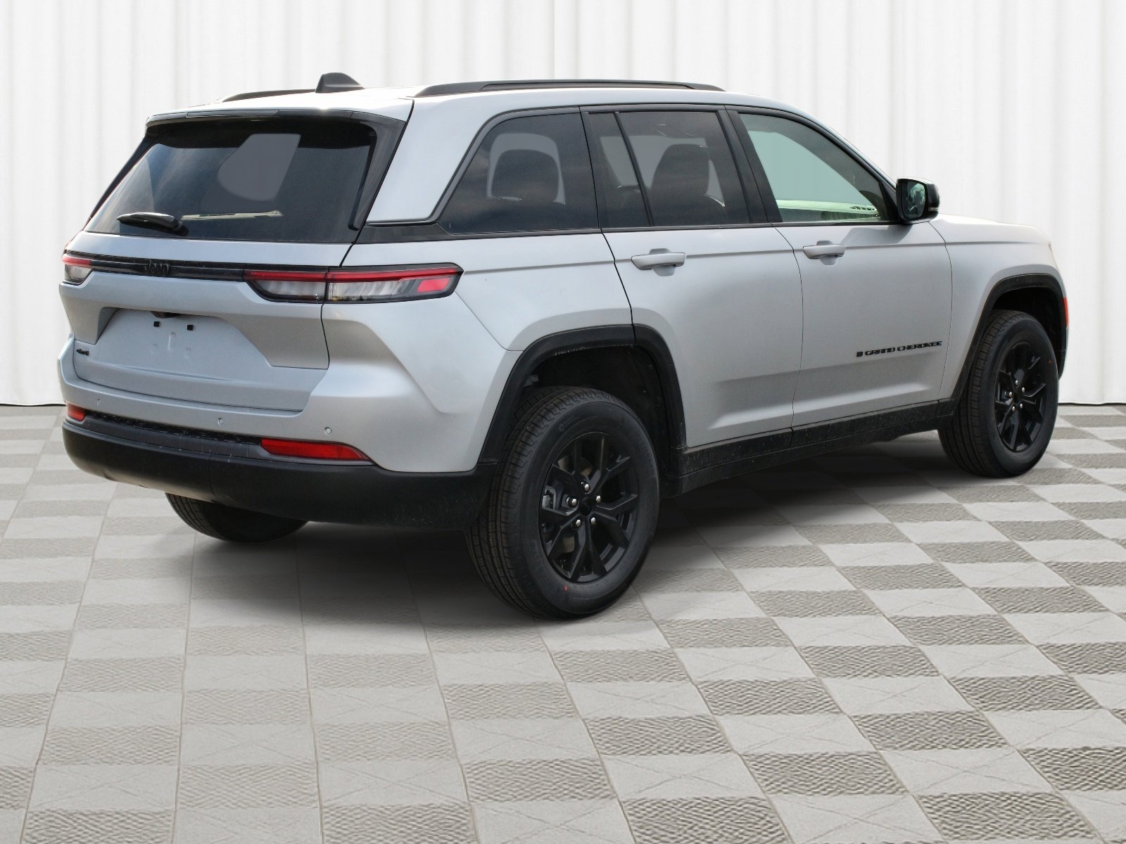 New 2026 Jeep Grand Cherokee Altitude image 33