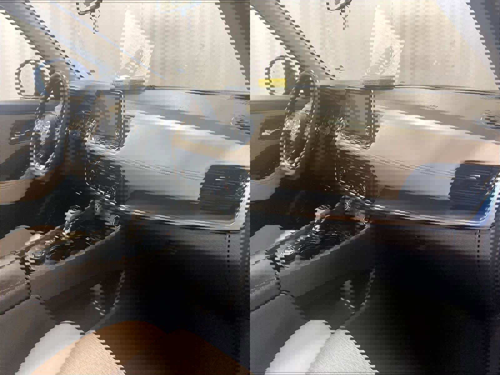 Used 2021 Nissan Rogue SV image 14