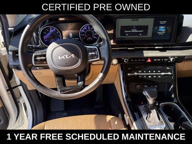 Used 2024 Kia Carnival EX FWD image 17