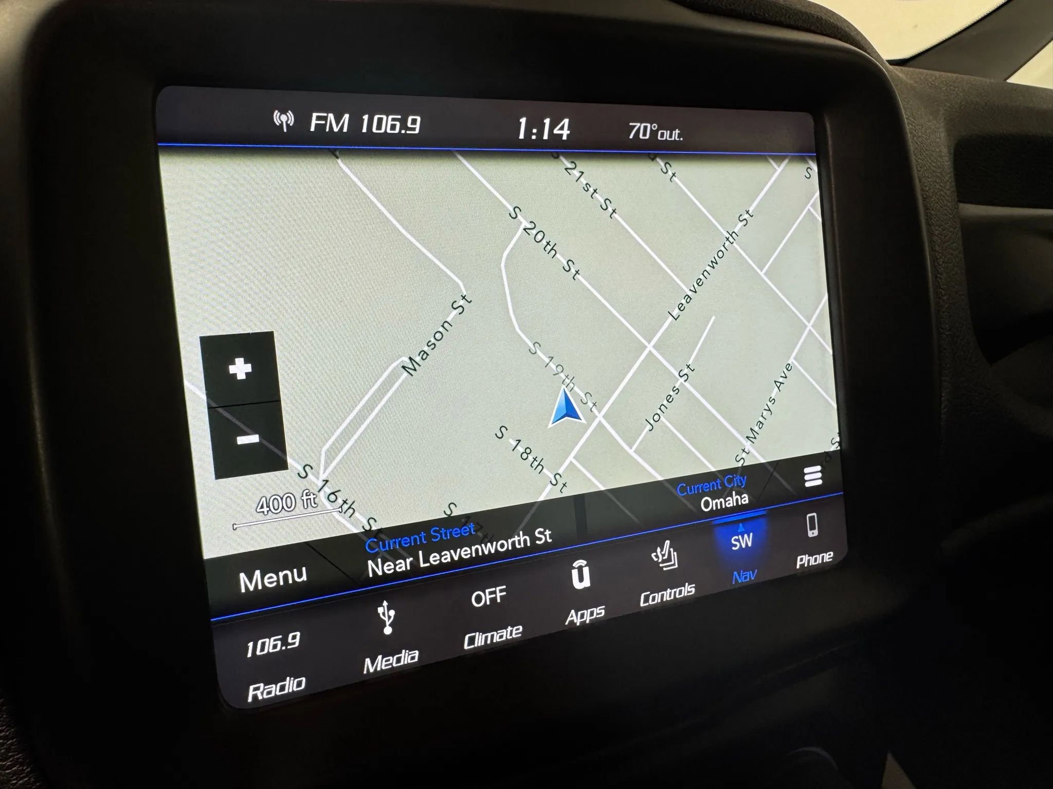 Used 2019 Jeep Renegade Limited w/ UConnect 8.4 Nav Group image 18