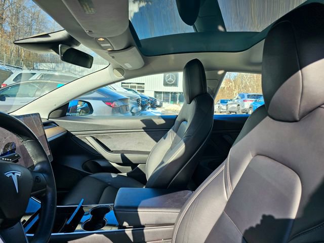 Used 2018 Tesla Model 3 Long Range image 9