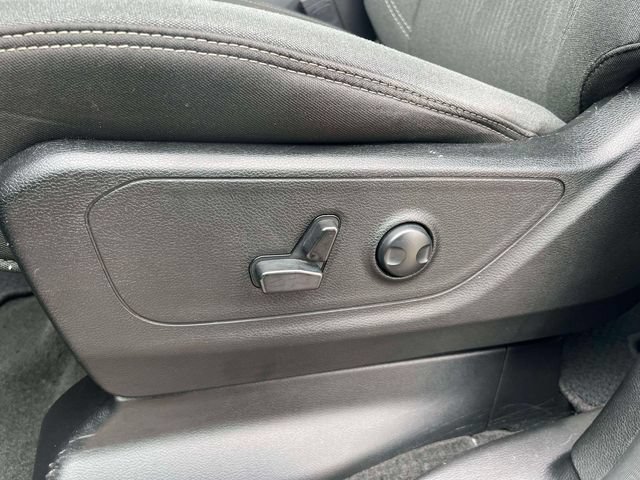Used 2023 RAM 1500 Big Horn AWD/4WD image 25