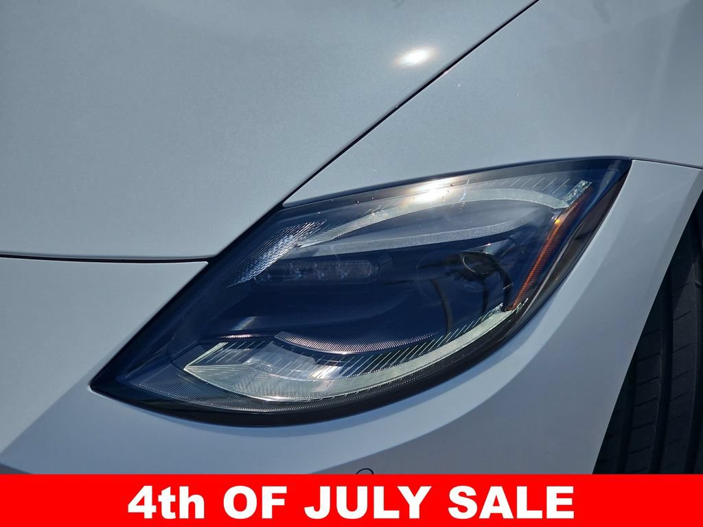 Used 2025 Nissan Z Performance w/ Floor Mat Package RWD image 32