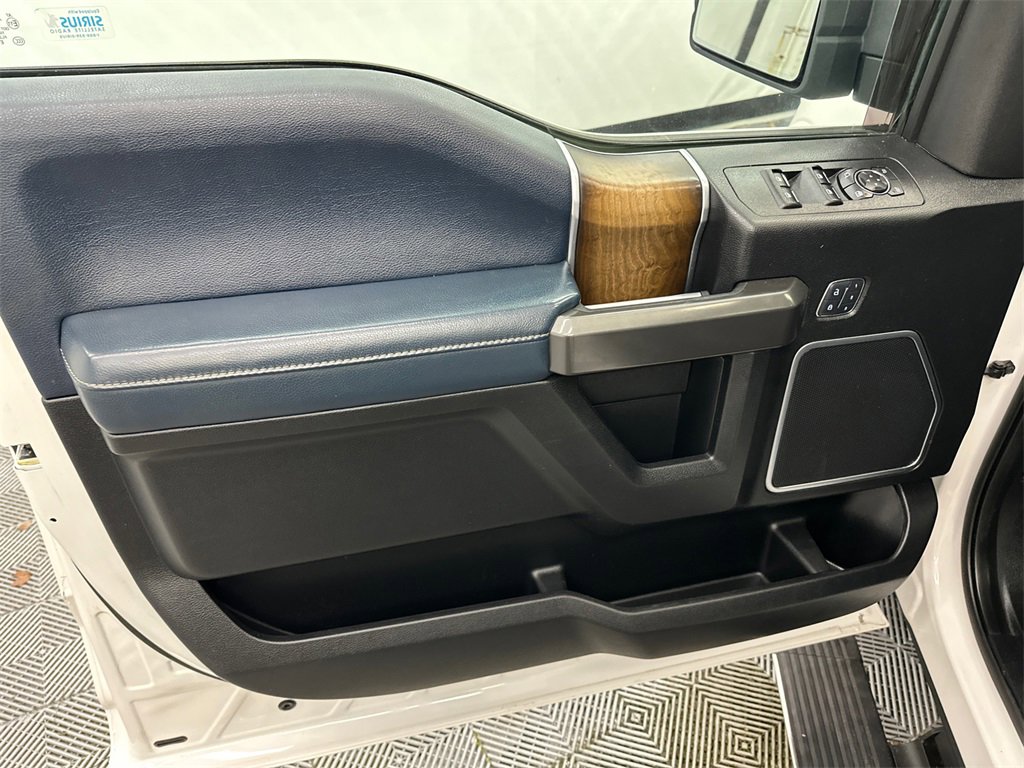Used 2018 Ford F150 Limited w/ Trailer Tow Package image 11