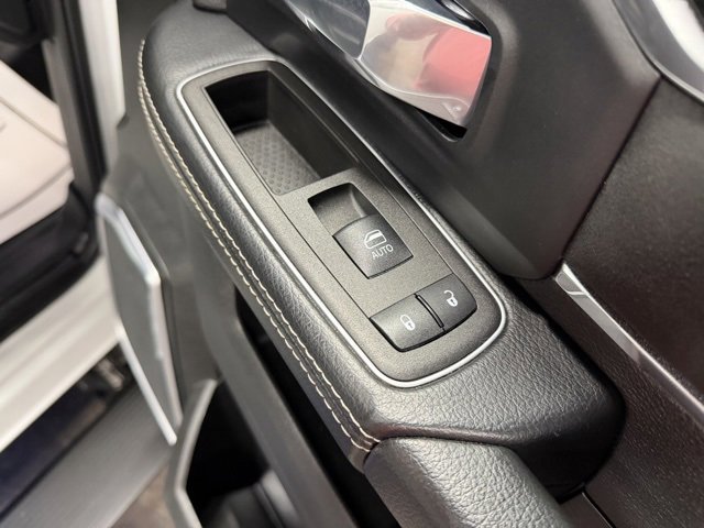 Used 2024 RAM 2500 Laramie w/ Night Edition image 27