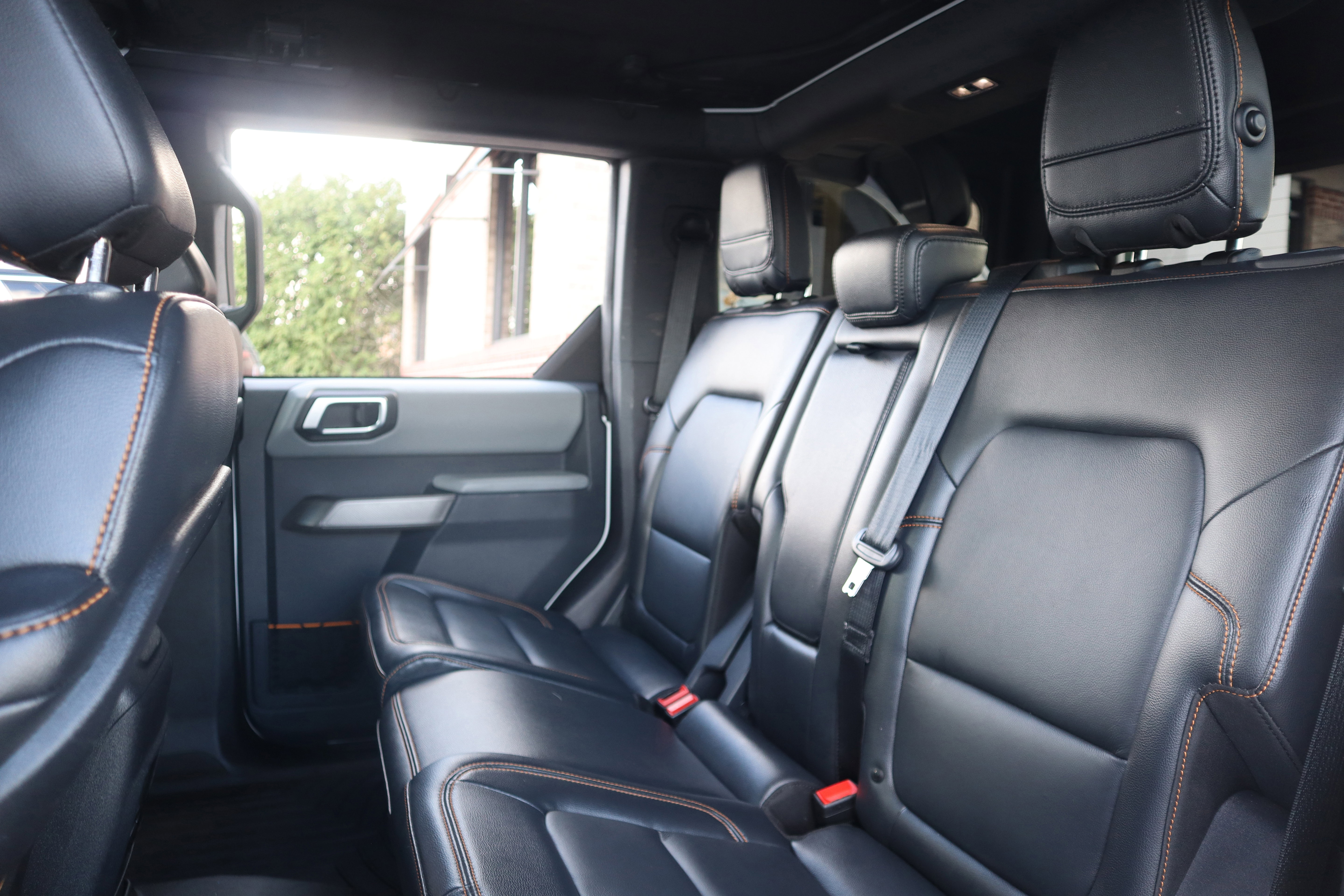 Used 2023 Ford Bronco Badlands image 32