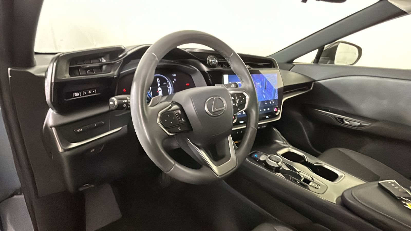 Used 2023 Lexus RZ 450e Premium w/ Technology Package AWD/4WD image 14