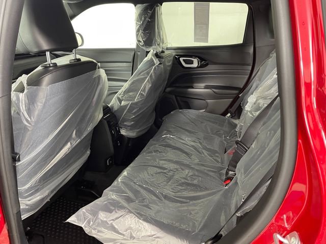 New 2026 Jeep Compass Latitude image 4