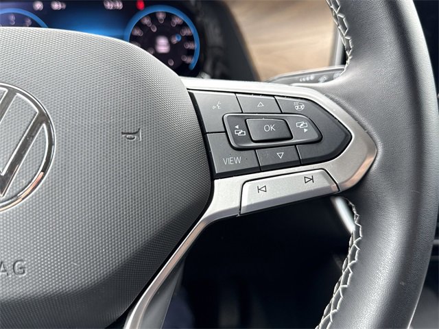 Used 2024 Volkswagen Atlas SE image 23