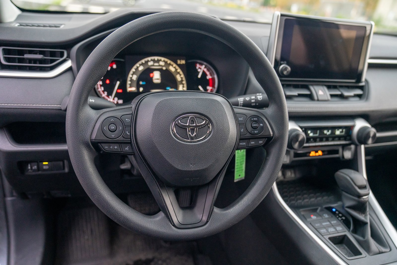 Used 2025 Toyota RAV4 LE image 11