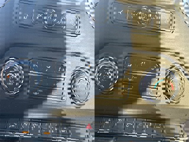 New 2025 Chevrolet Silverado 1500 Custom image 17