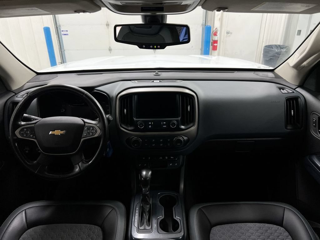 Used 2022 Chevrolet Colorado Z71 AWD/4WD image 10