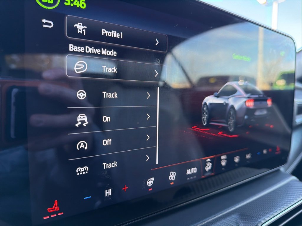 Used 2024 Ford Mustang GT Premium image 33