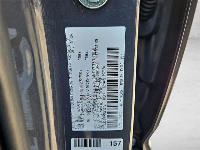 Used 2024 Toyota Tacoma TRD Off-Road image 23