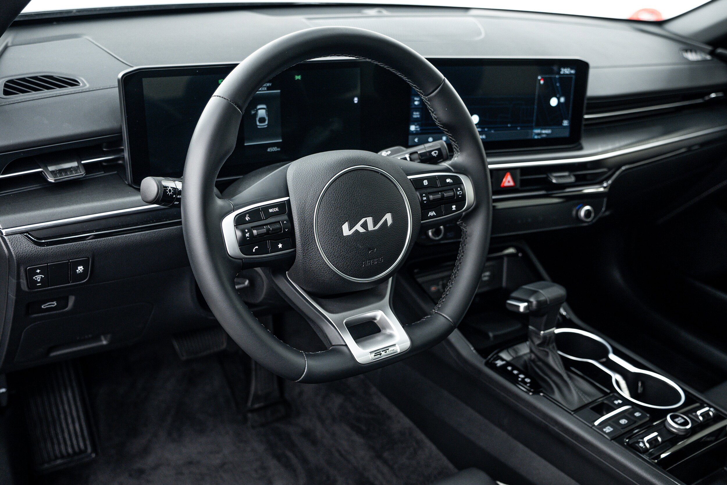 Used 2026 Kia K5 GT-Line w/ GT-Line Premium Package FWD image 10