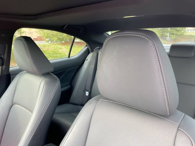 Used 2023 Lexus IS 300 w/ Premium Package RWD image 12