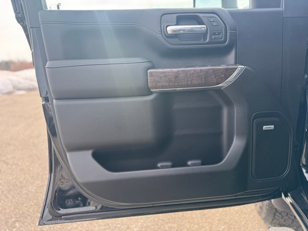 Used 2023 GMC Sierra 2500 Denali image 13