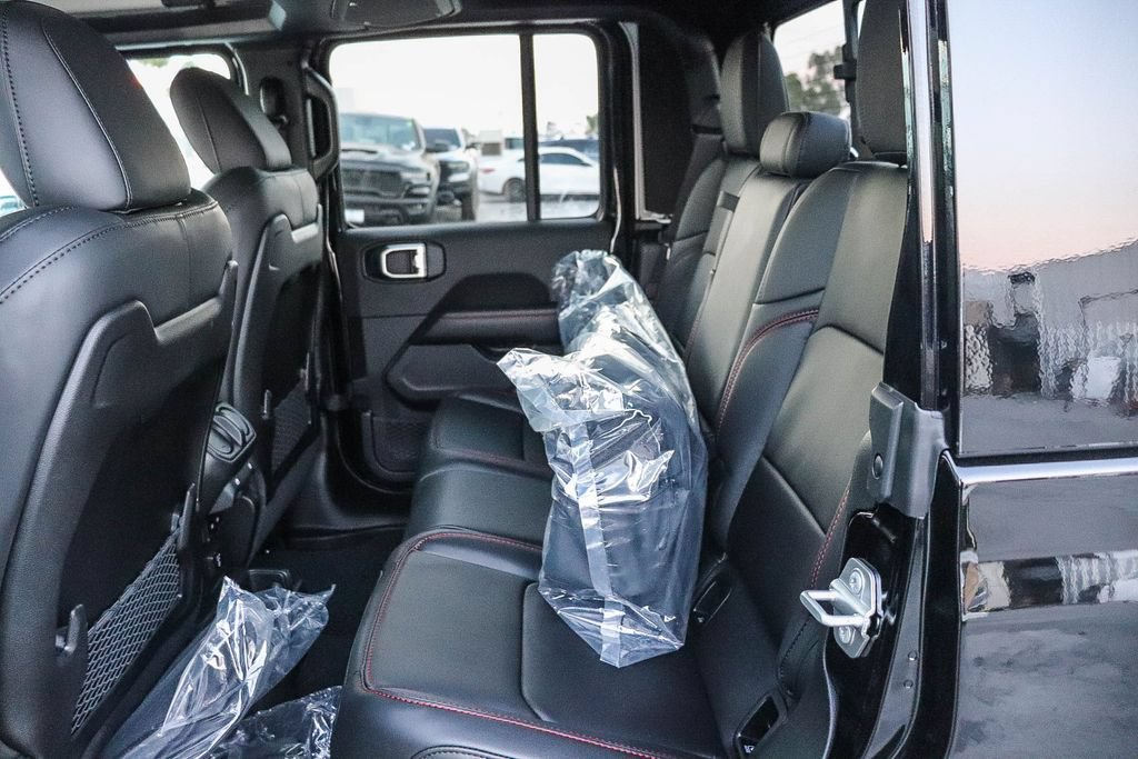 New 2026 Jeep Gladiator Rubicon AWD/4WD image 22