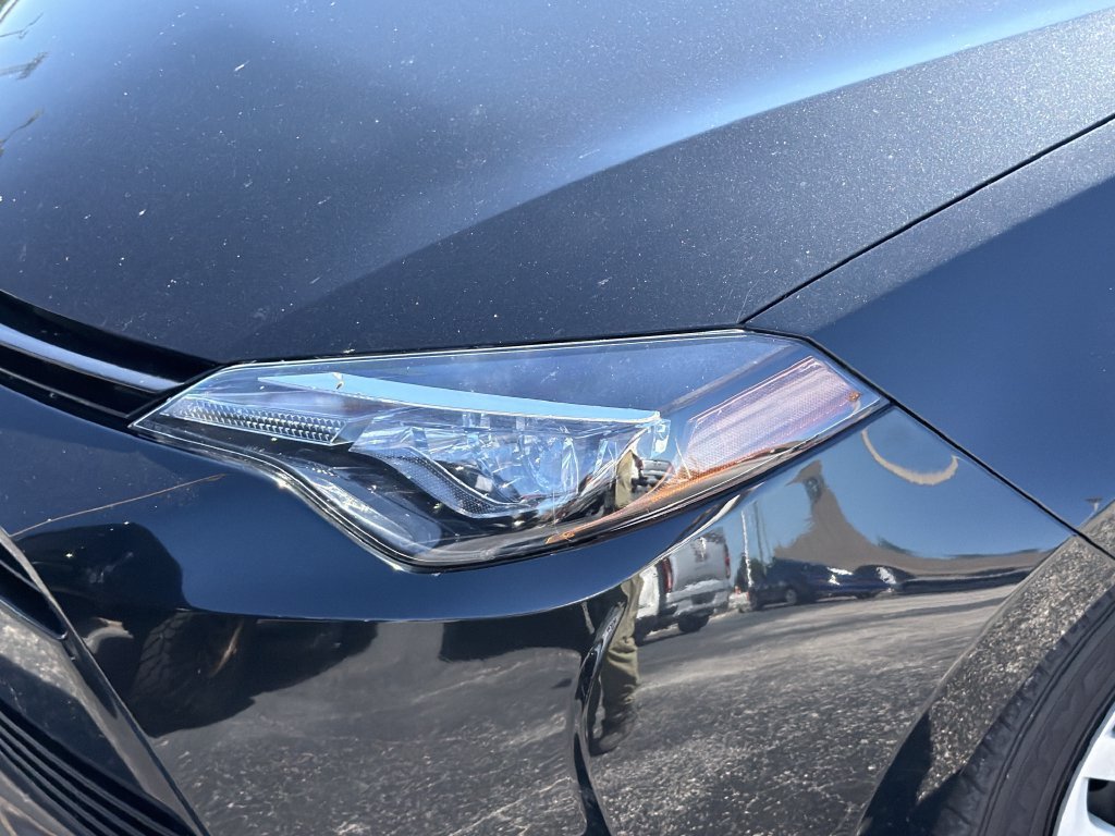 Used 2017 Toyota Corolla LE FWD image 9