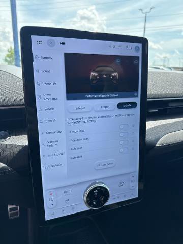 Certified 2024 Ford Mustang Mach-E GT image 28