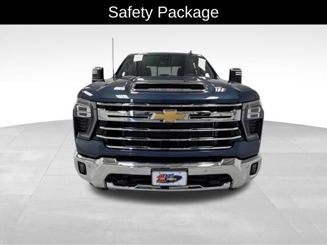 Certified 2025 Chevrolet Silverado 2500 LTZ w/ LTZ Premium Package AWD/4WD image 9