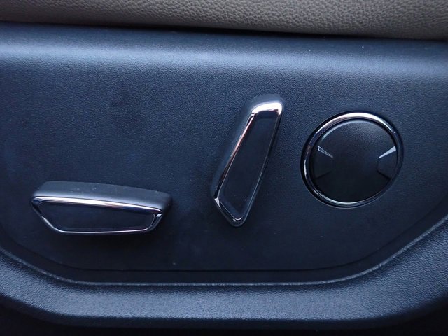 Used 2023 Ford Expedition Max Limited image 24