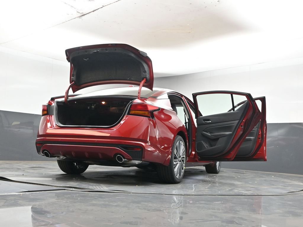 New 2025 Nissan Altima 2.5 SL image 41