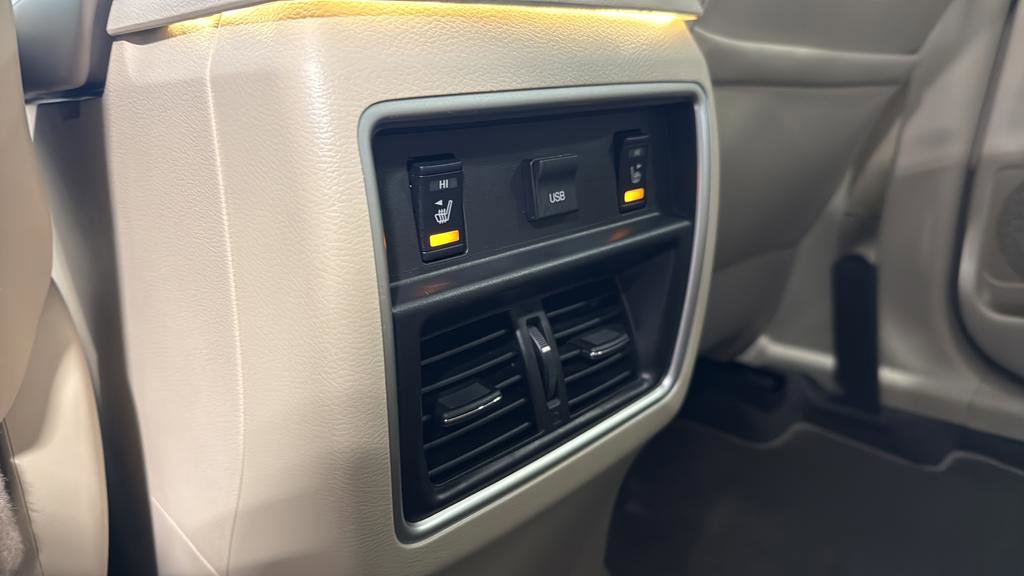 Used 2018 Nissan Murano Platinum w/ Cargo Package image 17