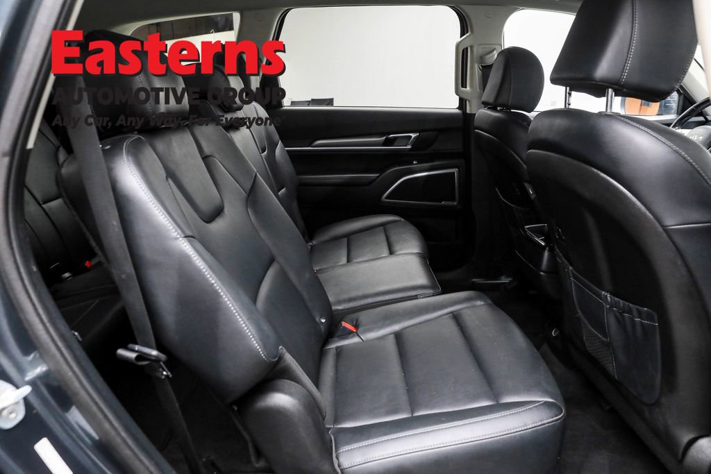 Used 2022 Kia Telluride LX image 23