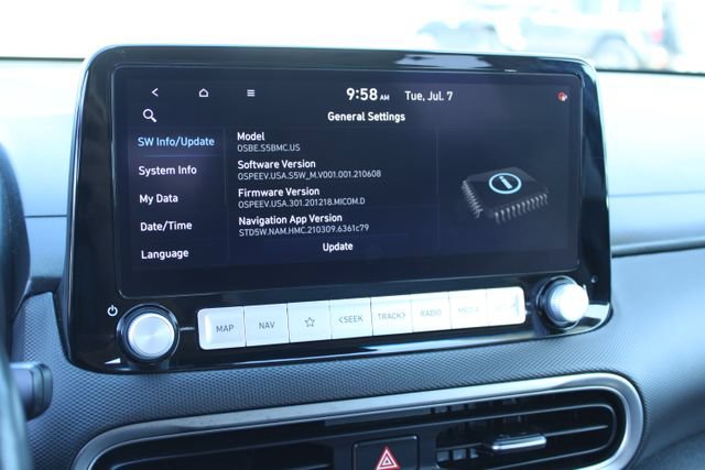 Used 2022 Hyundai Kona Limited w/ Cargo Package FWD image 29