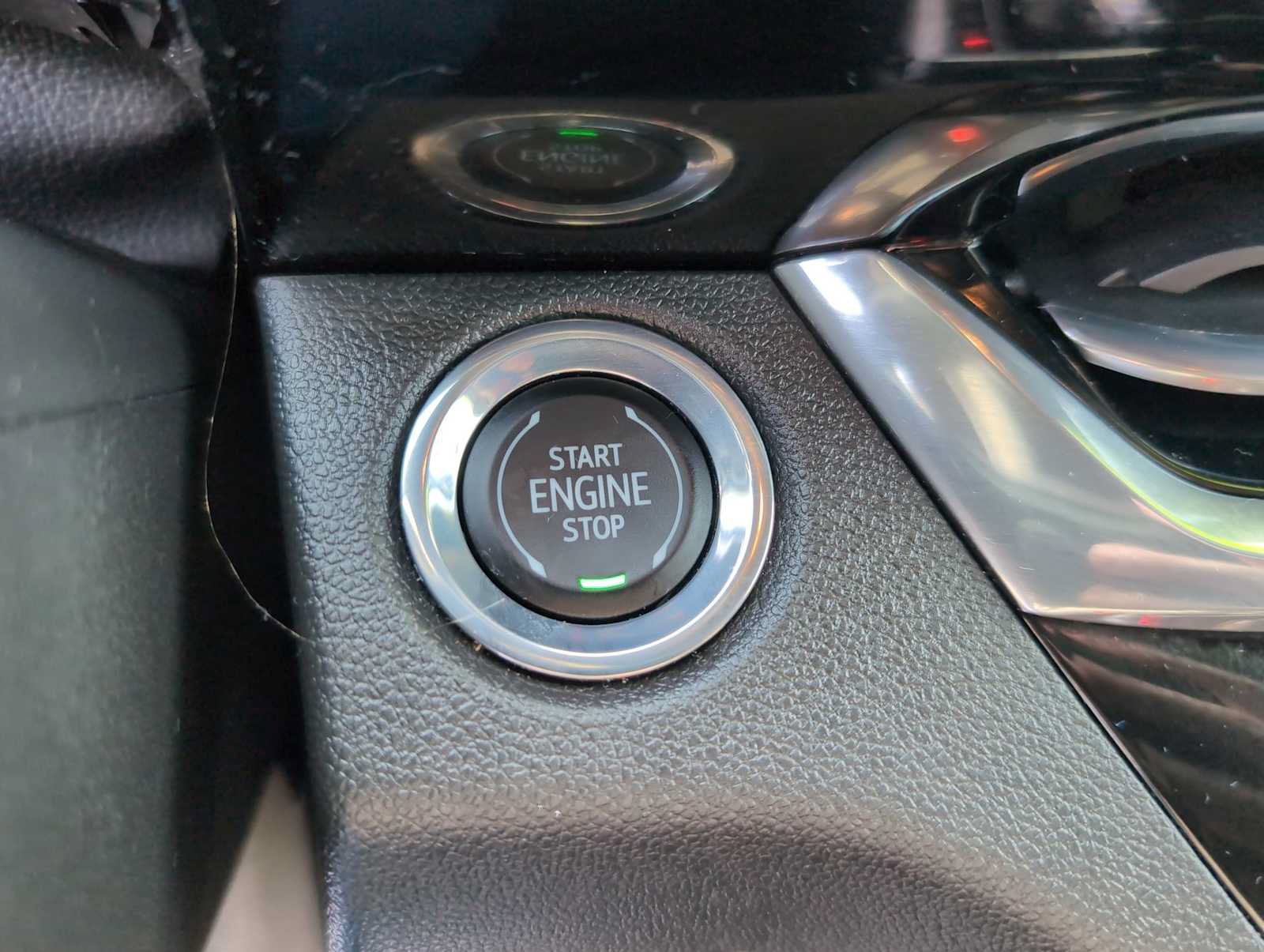 Used 2024 Buick Envista Sport Touring w/ Convenience I Package FWD image 16