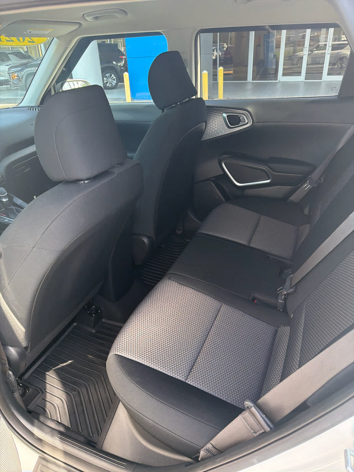 Used 2021 Kia Soul LX FWD image 12