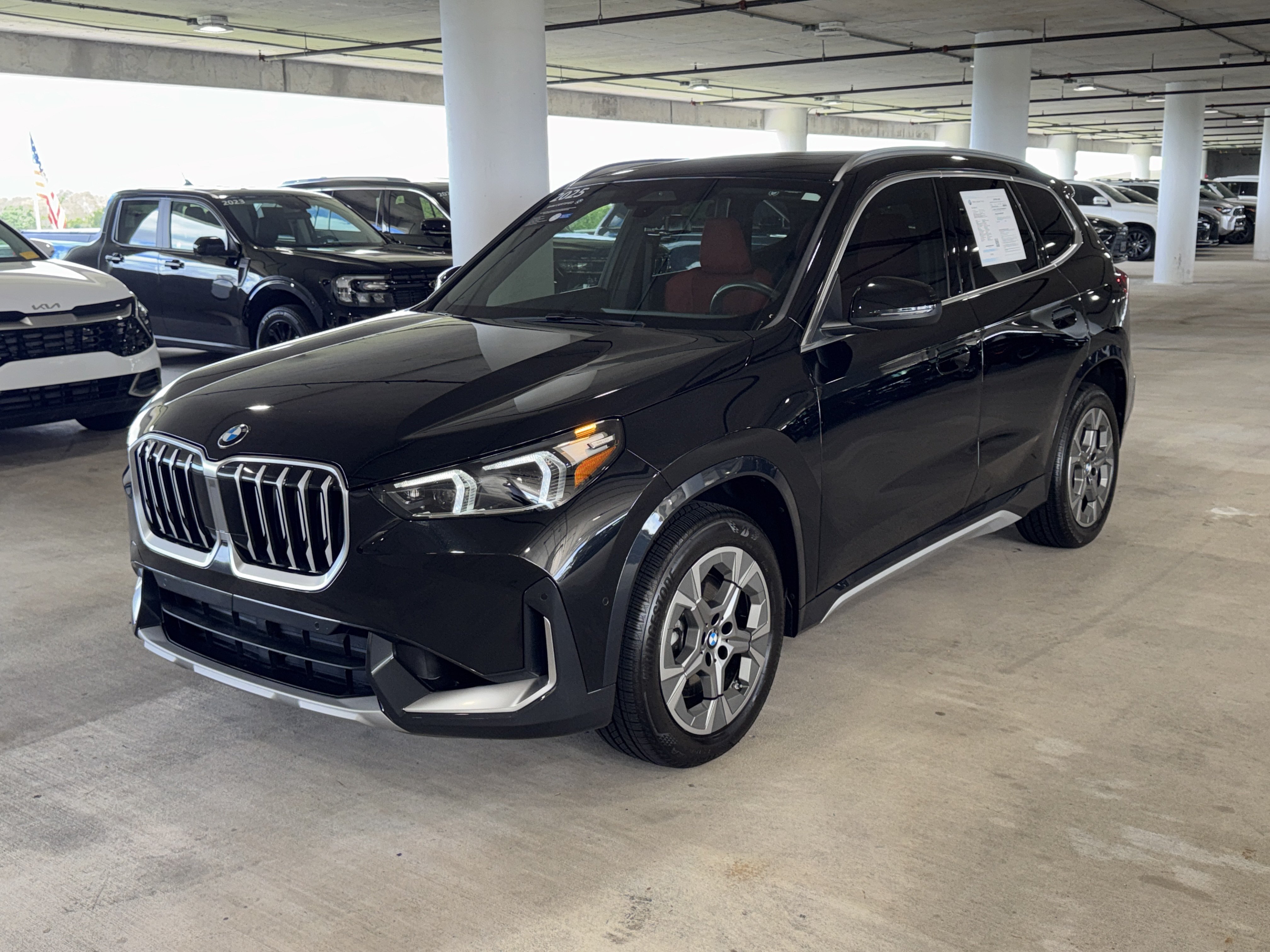 Certified 2025 BMW X1 xDrive28i w/ Convenience Package AWD/4WD image 4