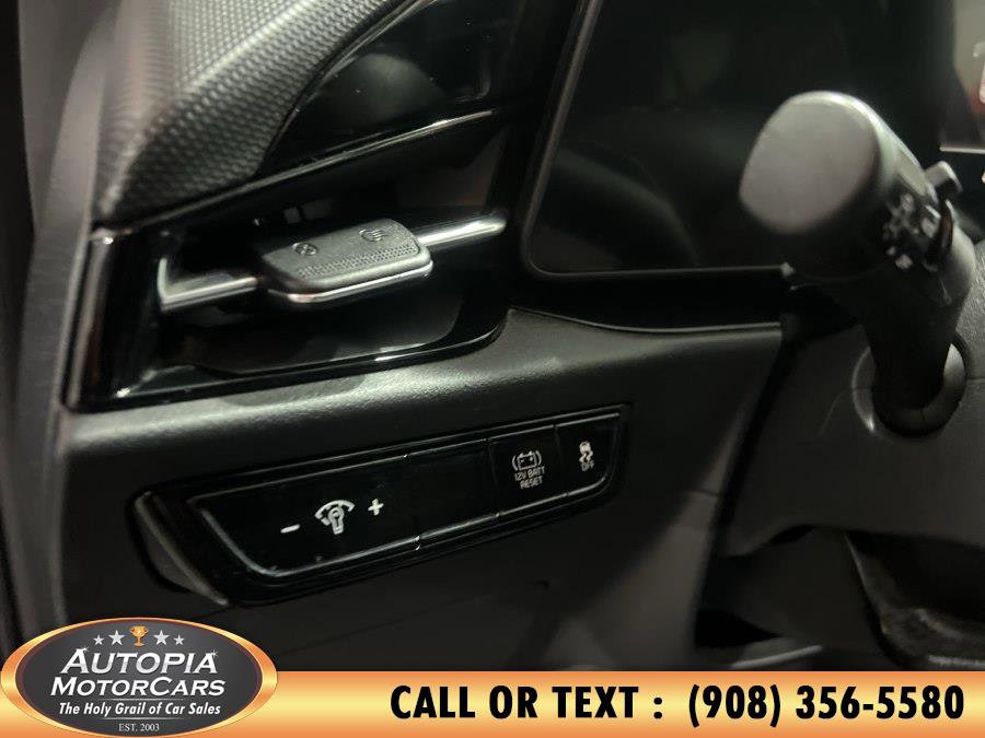 Used 2023 Kia Niro EX Touring FWD image 19