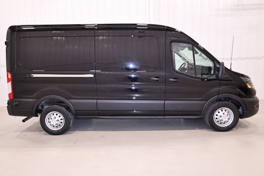 New 2026 Ford Transit 250 148 Medium Roof RWD image 2
