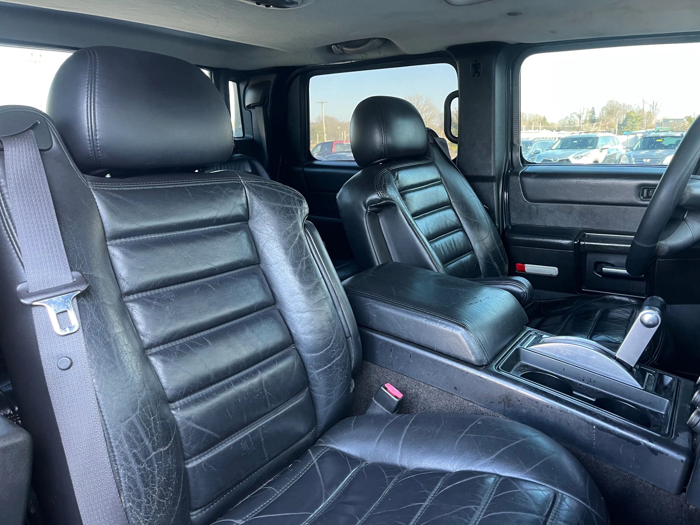 Used 2005 HUMMER H2 SUT w/ Preferred Equipment Group image 13