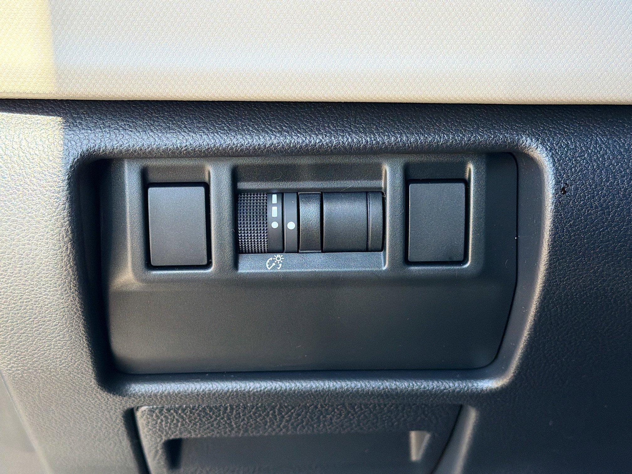 Certified 2025 Subaru Forester image 33