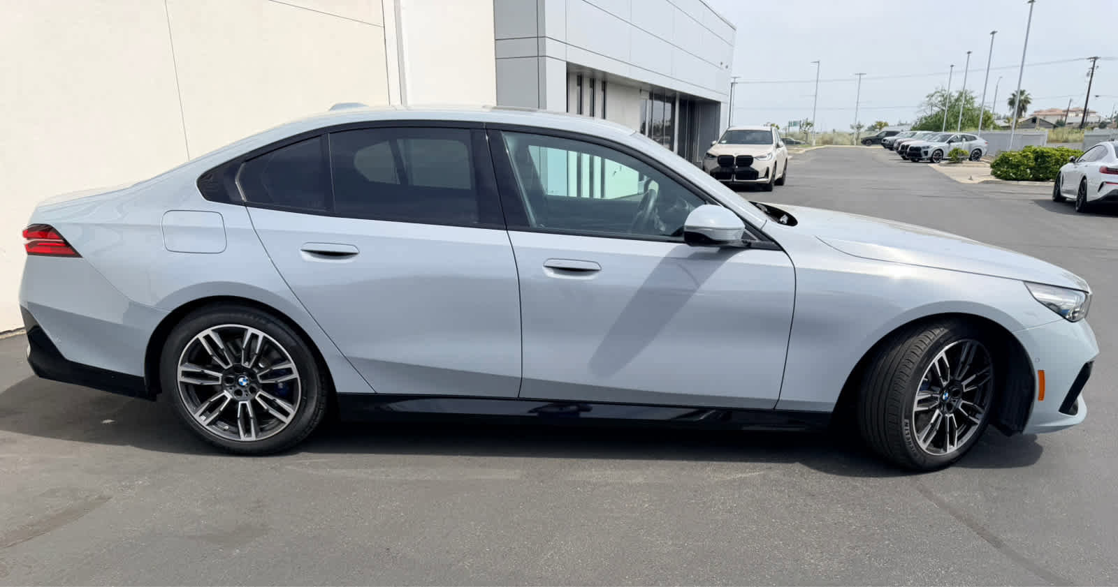 Used 2026 BMW 530i xDrive image 7
