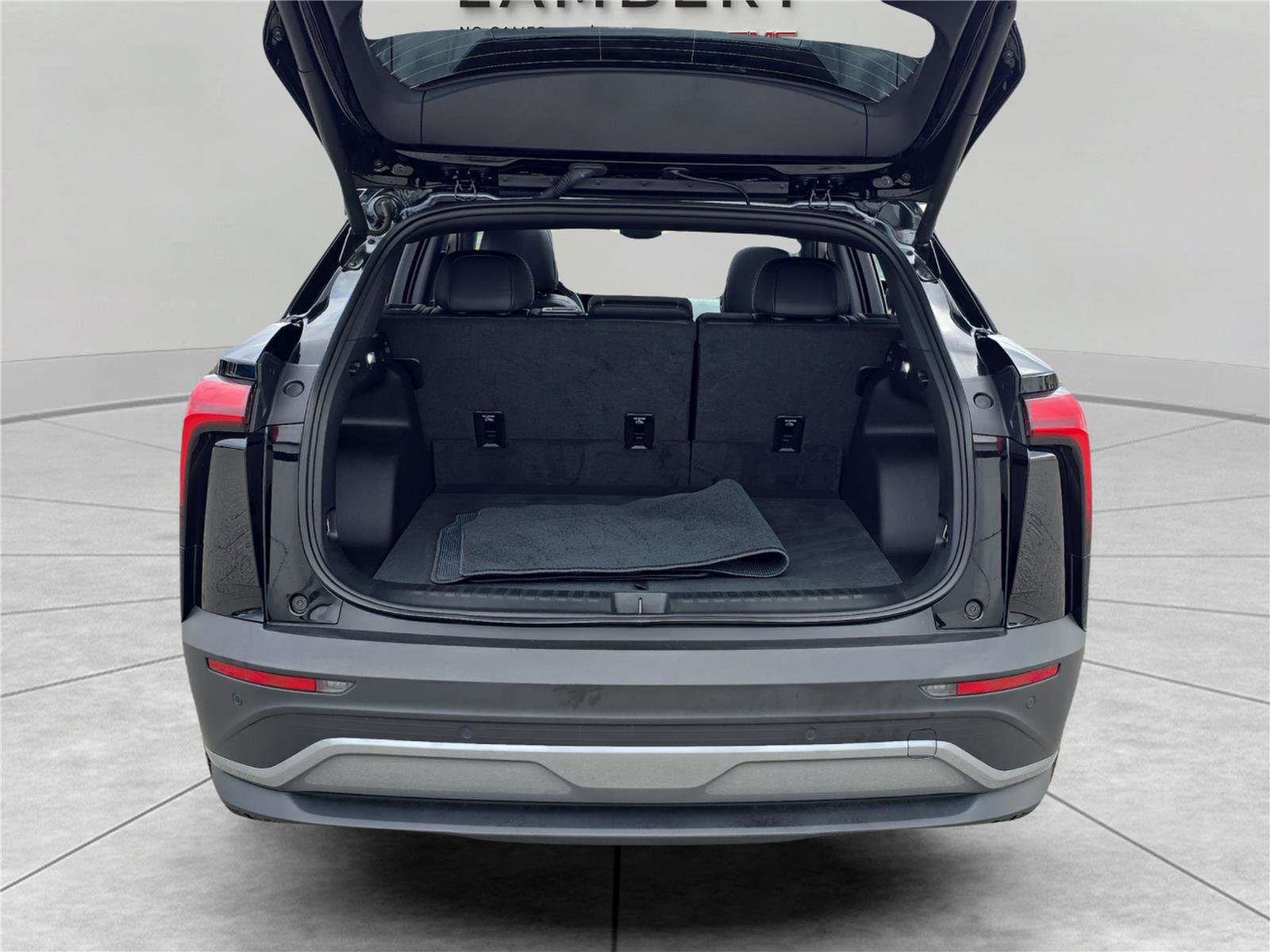 Used 2026 Chevrolet Blazer EV LT w/ Super Cruise Package image 13