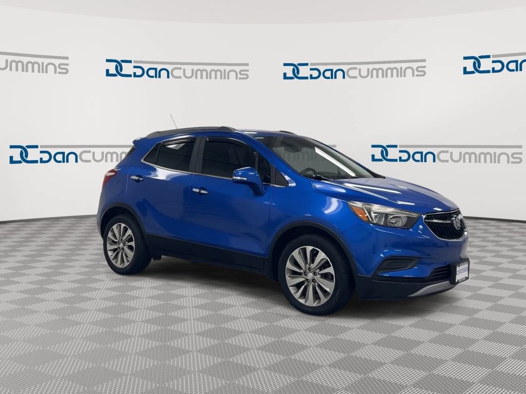 Used 2017 Buick Encore Preferred FWD image 2